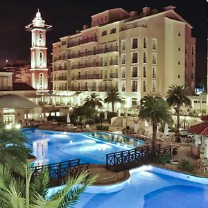 Apart-hotel Il Campanario Villagio Apto 2111